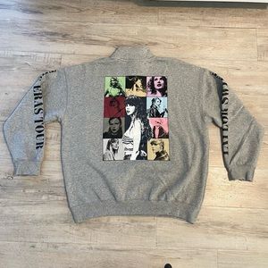 Taylor Swift Eras Tour quarter zip gray sweater size large